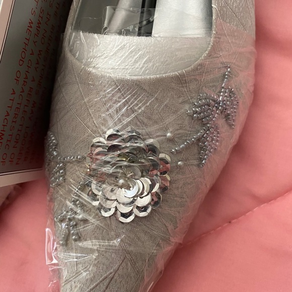 Floral Collection Women’s Evening Shoe - Picture 6 of 9